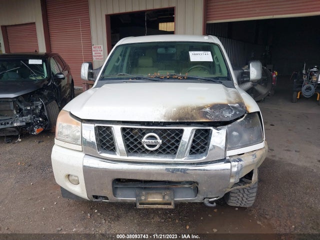 2014 NISSAN TITAN SL VIN: 1N6BA0EC7EN506277