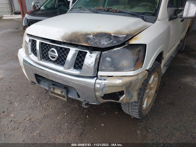 2014 NISSAN TITAN SL VIN: 1N6BA0EC7EN506277