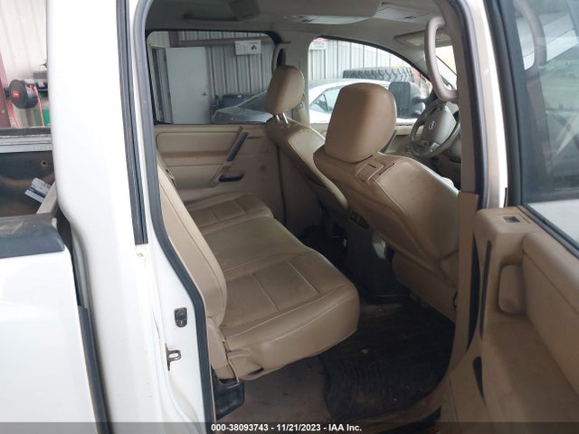 2014 NISSAN TITAN SL VIN: 1N6BA0EC7EN506277