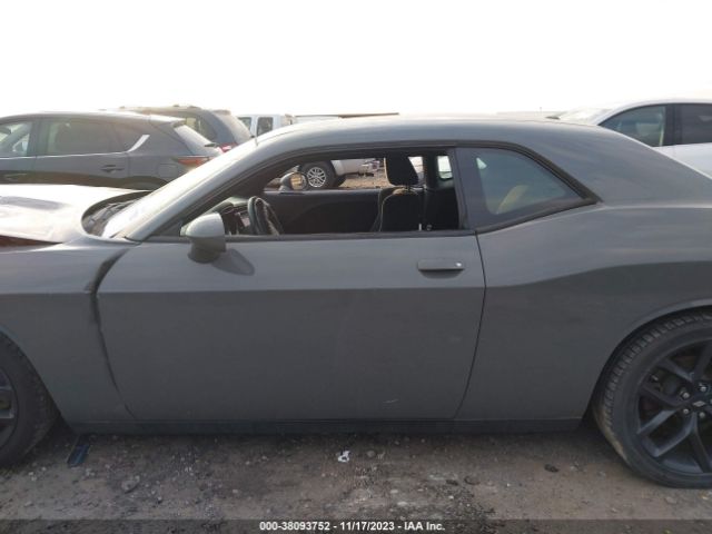 2C3CDZJG6KH557323 Dodge Challenger Gt