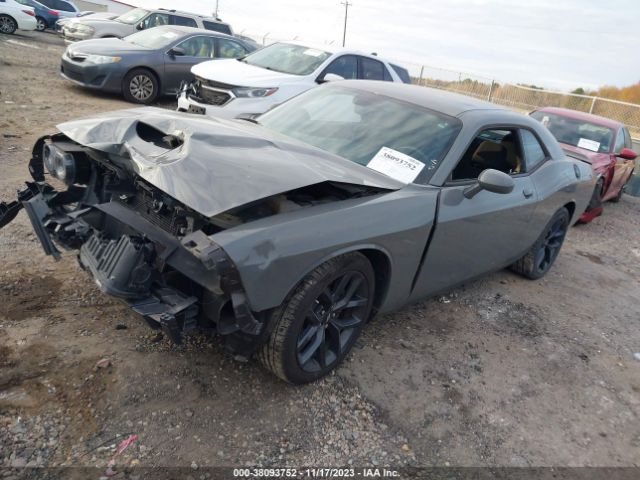 2C3CDZJG6KH557323 Dodge Challenger Gt