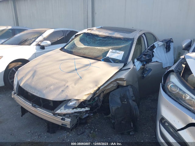 2015 LEXUS ES 350 VIN: JTHBK1GG8F2162370