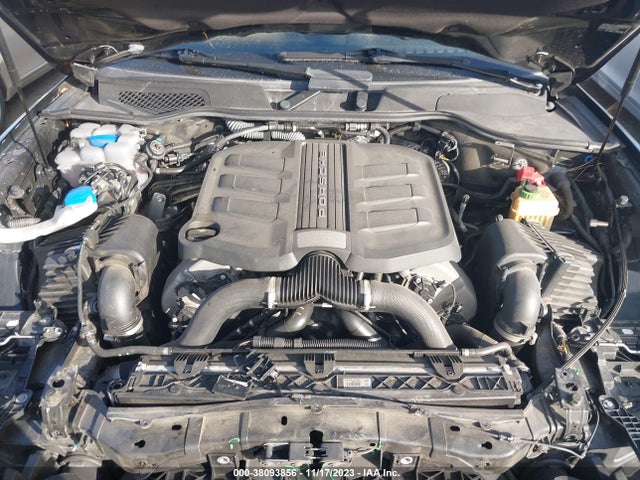 2017 PORSCHE CAYENNE WP1AB2A26HLA50145 Photo 9