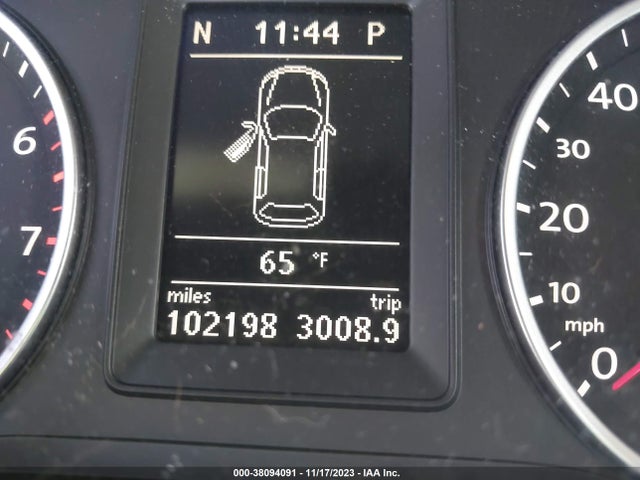 2012 VOLKSWAGEN TIGUAN SE VIN: WVGAV7AX3CW557671