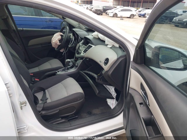Chevrolet Cruze Ls Auto 2014 1G1PA5SH2E7332041 Image 5