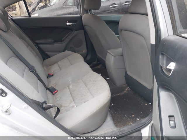 KIA FORTE LX 2015 KNAFK4A67F5433922 Image 8