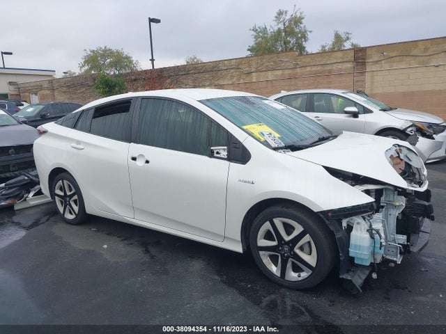 Toyota Prius Three Touring 2017 JTDKARFU4H3037809 Image 14