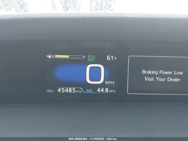 Toyota Prius Three Touring 2017 JTDKARFU4H3037809 Image 16