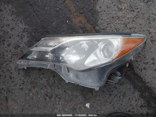 2013 TOYOTA RAV4 LE VIN: JTMZFREV1D5015520
