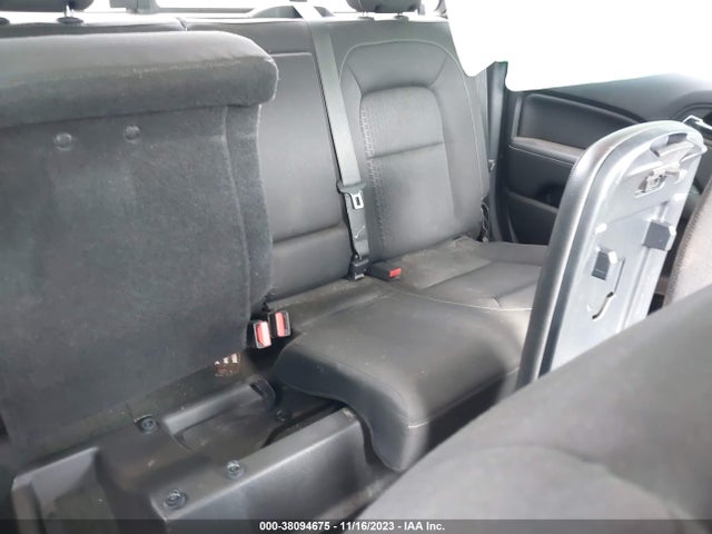 GMC CANYON SLE 2016 1GTG5CEA0G1163822 Image 8