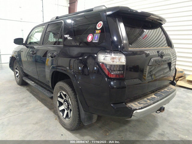 2019 TOYOTA 4RUNNER TRD OFF ROAD PREMIUM VIN: JTEBU5JR2K5616890