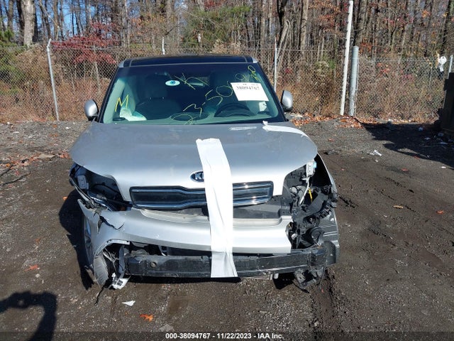 KIA SOUL + 2017 KNDJP3A59H7458411 Image 13