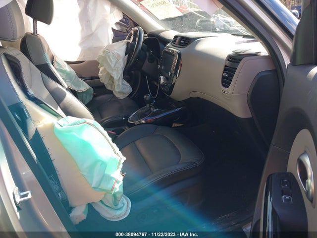KIA SOUL + 2017 KNDJP3A59H7458411 Image 5