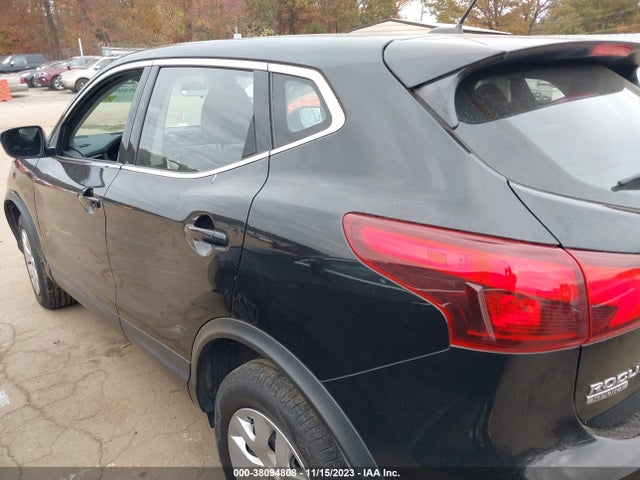 2019 NISSAN ROGUE SPORT S VIN: JN1BJ1CP4KW520144