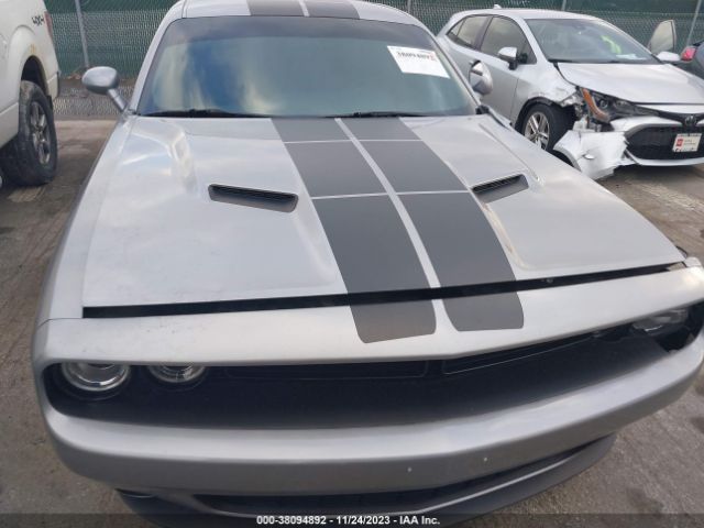 2C3CDZAGXHH573873 Dodge Challenger Sxt Plus