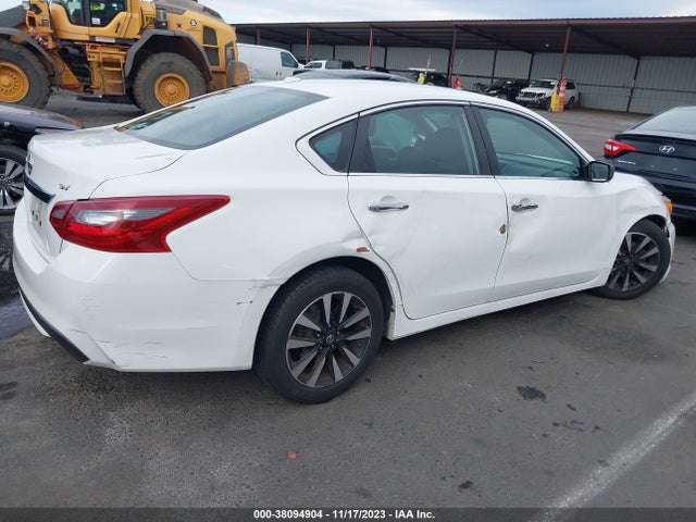 2018 NISSAN ALTIMA 2.5 SV VIN: 1N4AL3AP3JC275585