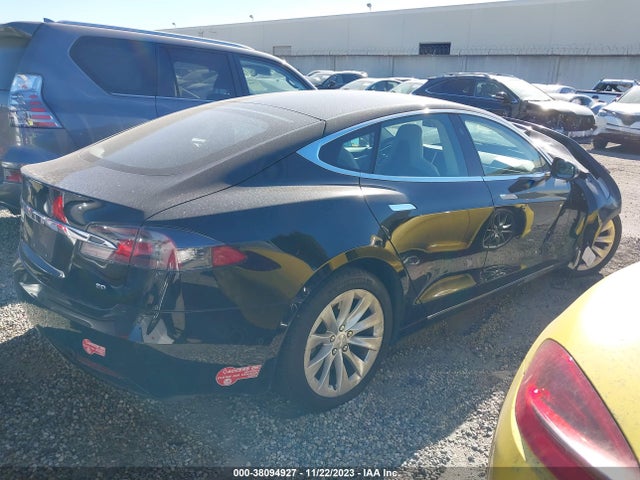 5YJSA1E15GF176955 Tesla Model S 70 Kwh