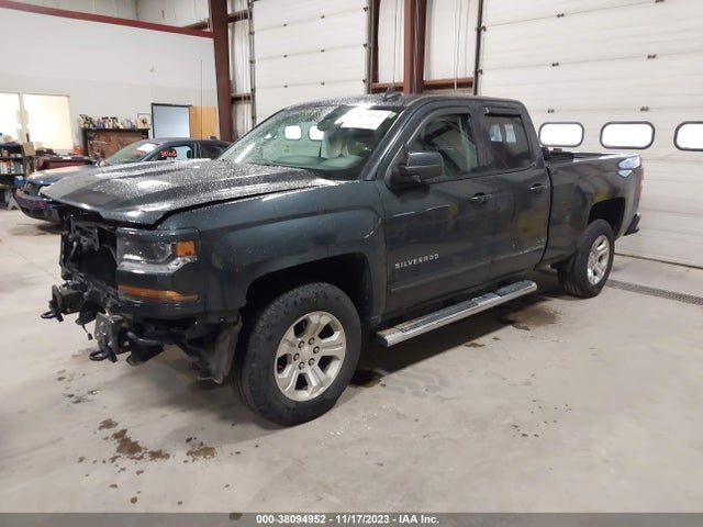 Chevrolet Silverado 1500 2lt 2018 1GCVKREC9JZ267982 Image 2