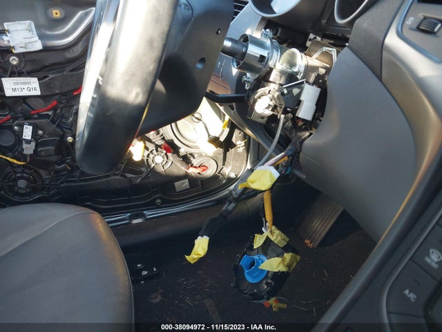 Hyundai Elantra Limited 2015 KMHDH4AE5FU425013 Image 6