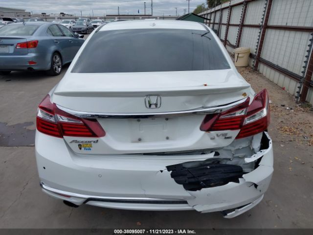 1HGCR3F90HA007161 Honda Accord Touring V6