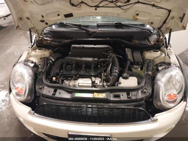 2008 MINI COOPER S WMWMF73598TT91432 Photo 9