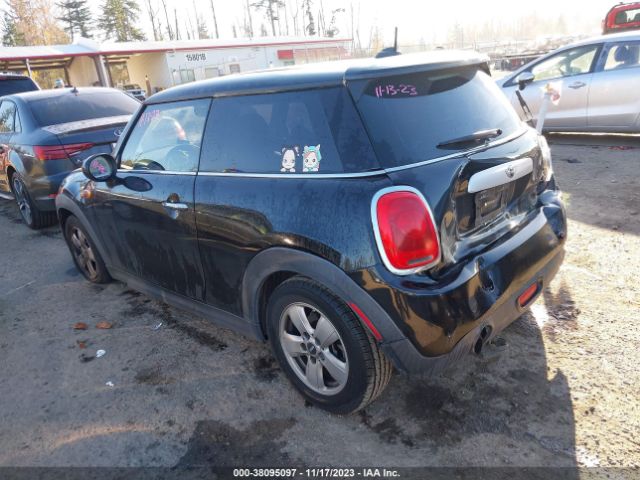 2015 MINI HARDTOP WMWXM5C51FT939878 Photo 2