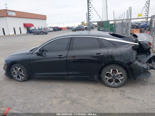 5XXG64J21NG088258 KIA K5 Gt-line