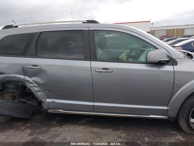 Dodge Journey Crossroad 2018 3C4PDCGG9JT156582 Image 14