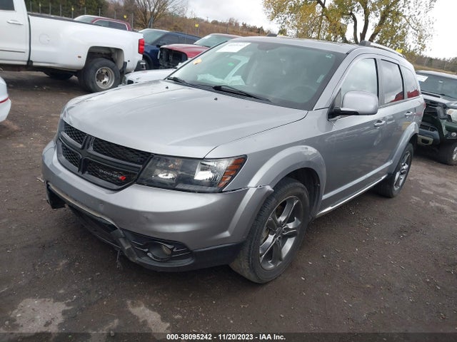 Dodge Journey Crossroad 2018 3C4PDCGG9JT156582 Image 2