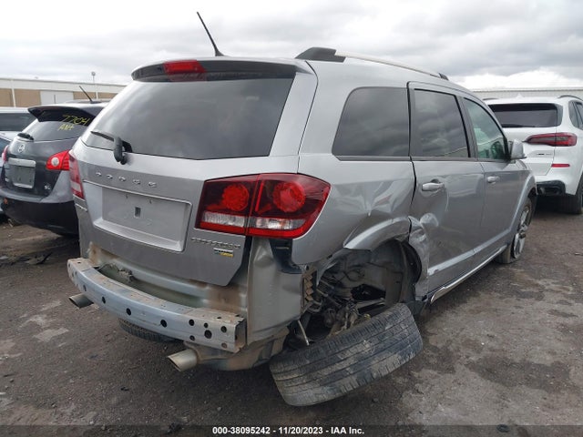 Dodge Journey Crossroad 2018 3C4PDCGG9JT156582 Image 4