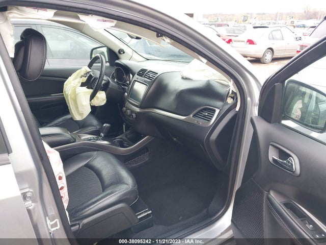 Dodge Journey Crossroad 2018 3C4PDCGG9JT156582 Image 5