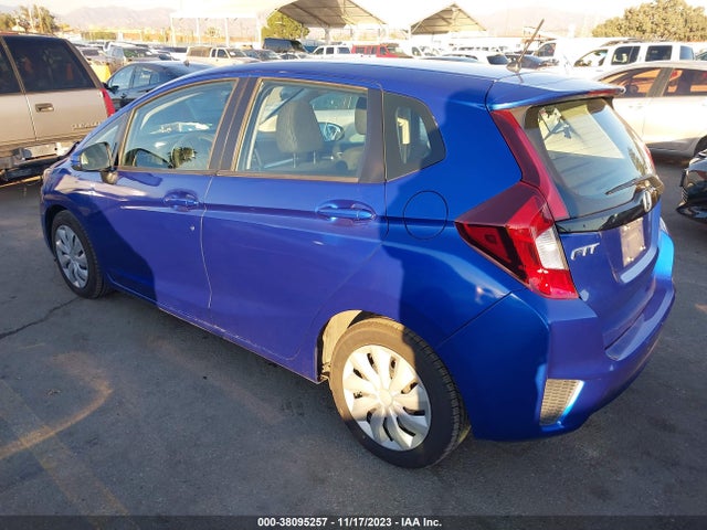 Honda FIT LX 2015 3HGGK5H52FM766003 Image 3