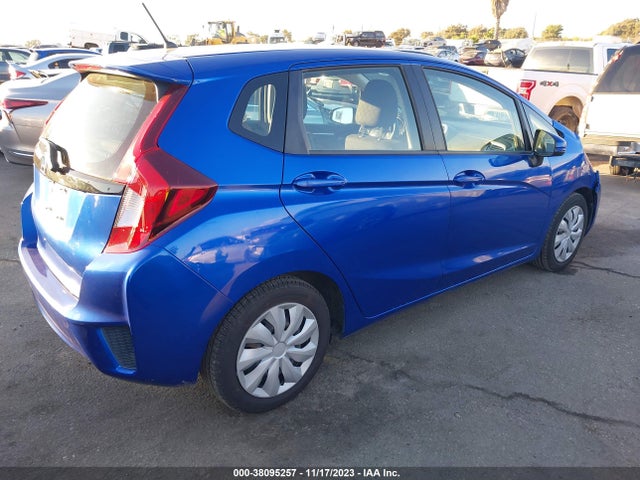 Honda FIT LX 2015 3HGGK5H52FM766003 Image 4