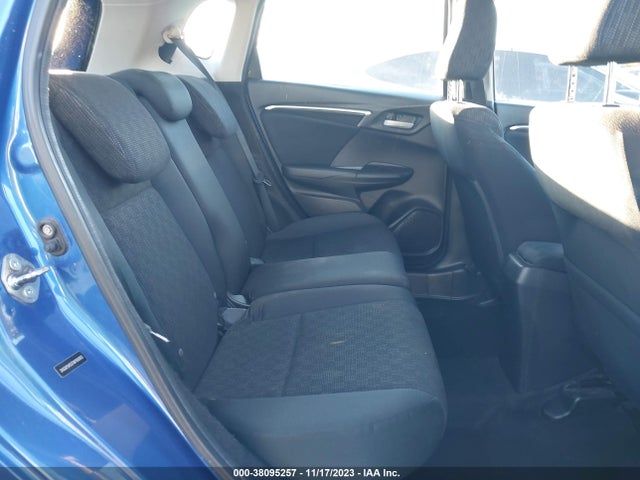 Honda FIT LX 2015 3HGGK5H52FM766003 Image 8