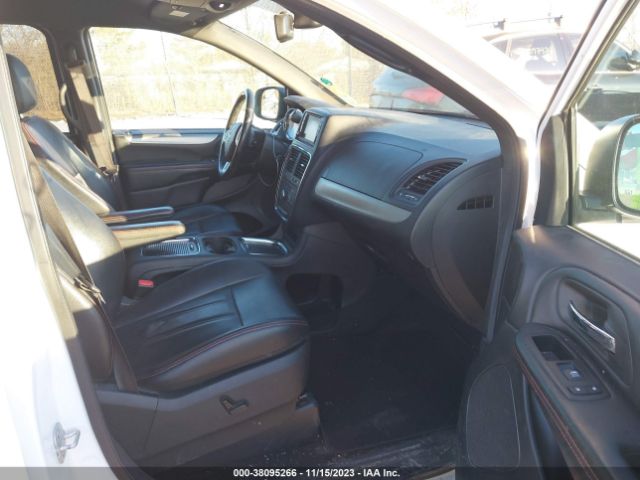 2019 DODGE GRAND CARAVAN 2C4RDGEGXKR716617 Photo 4