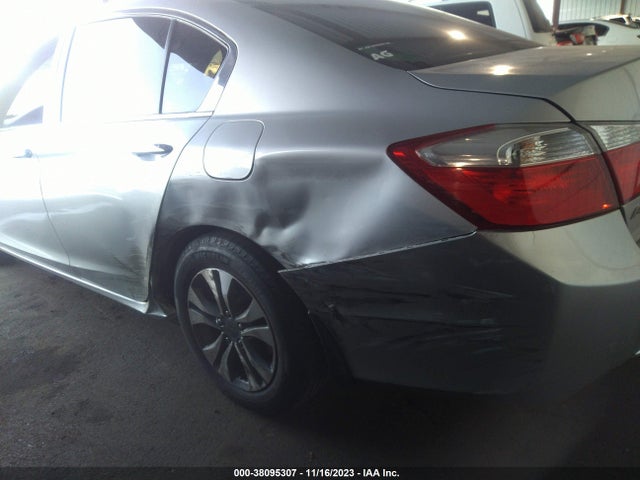 2013 HONDA ACCORD LX VIN: 1HGCR2F33DA027291