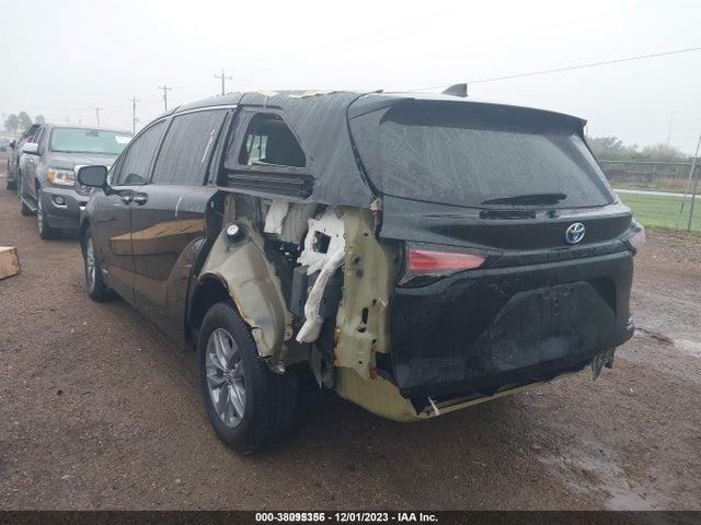 2021 TOYOTA SIENNA XLE VIN: 5TDYRKEC4MS055514