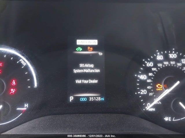 2021 TOYOTA SIENNA XLE VIN: 5TDYRKEC4MS055514