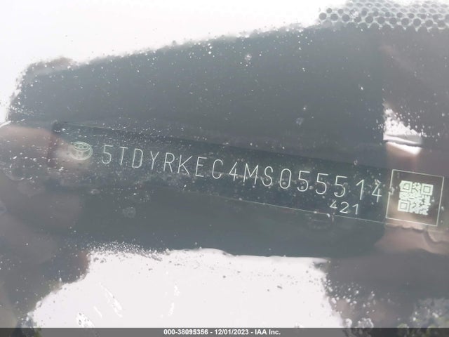 2021 TOYOTA SIENNA XLE VIN: 5TDYRKEC4MS055514