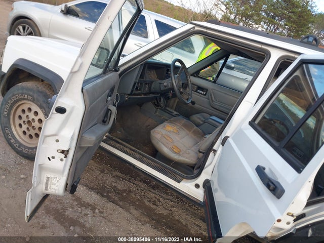 1993 JEEP CHEROKEE SPORT VIN: 1J4FT68S3PL593155