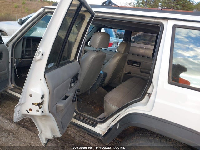 1993 JEEP CHEROKEE SPORT VIN: 1J4FT68S3PL593155
