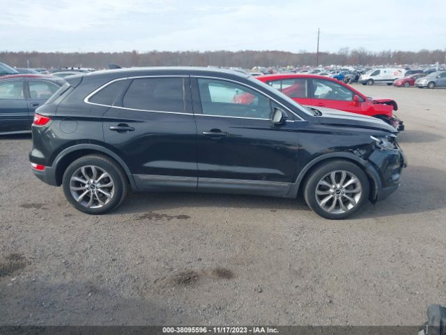 5LMCJ2A90FUJ18434 Lincoln MKC
