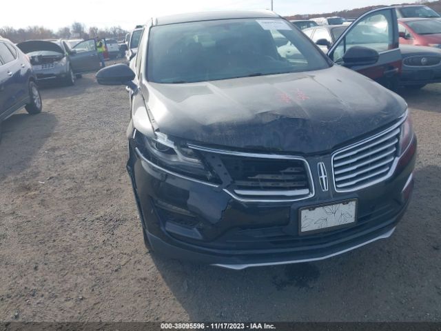 5LMCJ2A90FUJ18434 Lincoln MKC