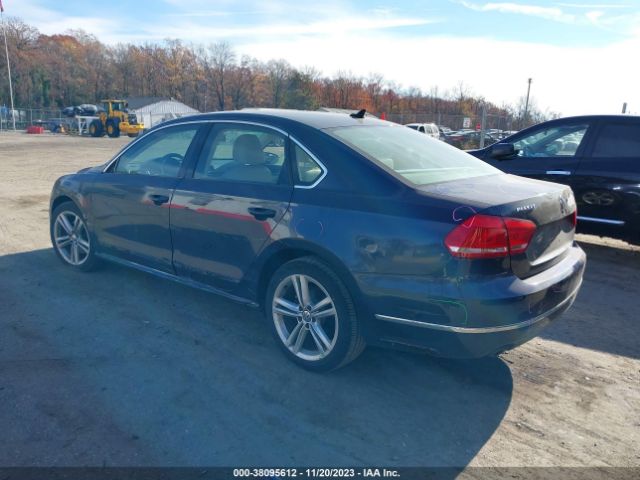 2012 VOLKSWAGEN PASSAT 1VWCN7A34CC079138 Photo 2