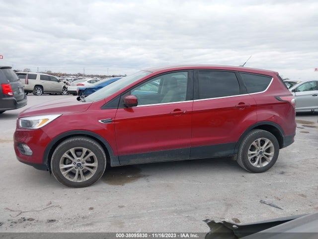 2017 FORD ESCAPE SE VIN: 1FMCU0GDXHUB01461