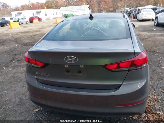 2018 HYUNDAI ELANTRA SEL VIN: 5NPD84LF1JH291243