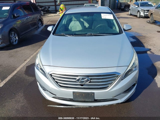 Hyundai SONATA SE 2016 5NPE24AF7GH285335 Image 12