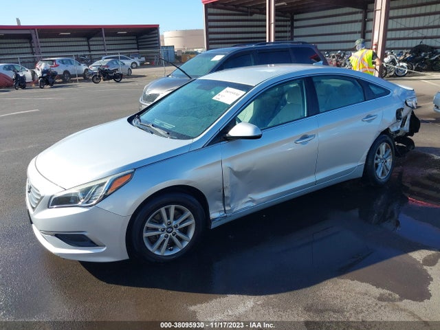 Hyundai SONATA SE 2016 5NPE24AF7GH285335 Image 2