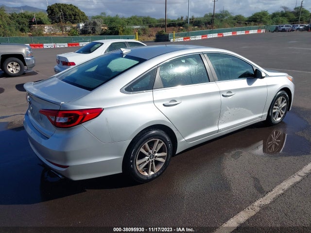 Hyundai SONATA SE 2016 5NPE24AF7GH285335 Image 4