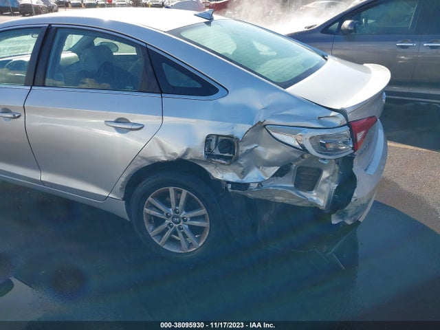 Hyundai SONATA SE 2016 5NPE24AF7GH285335 Image 6